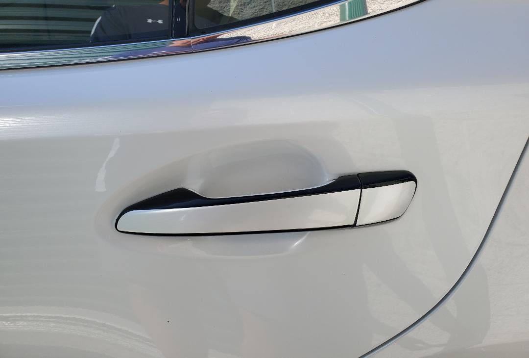 Full Set of Custom Black OR Chrome Door Handle Overlays / Covers For 2015 - 2017 Lexus CT200h - You Choose the Color of the Middle Insert